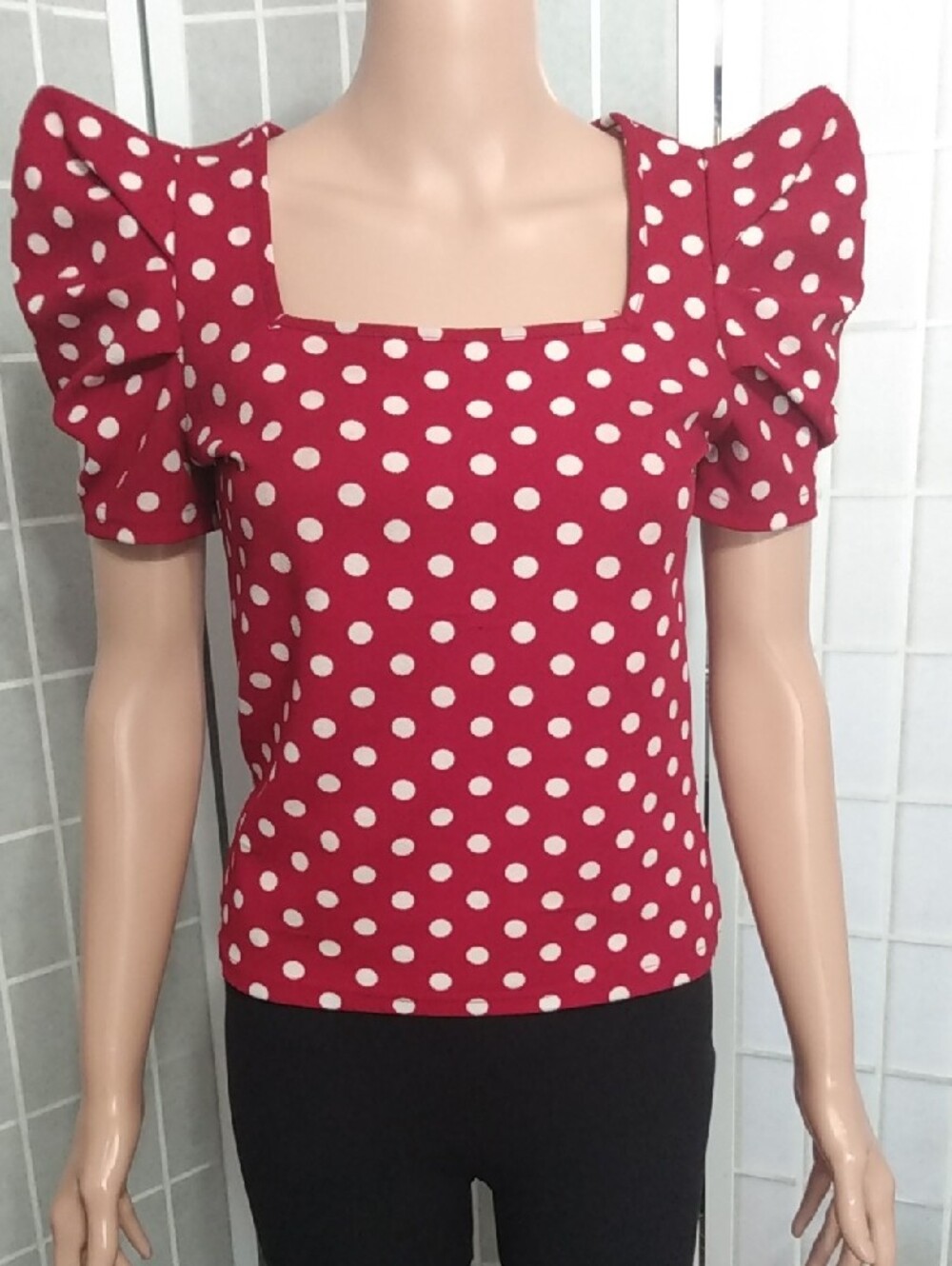 Red With White Polka Dot Top - Pleated Ruffled Sleeves - WMNS Small